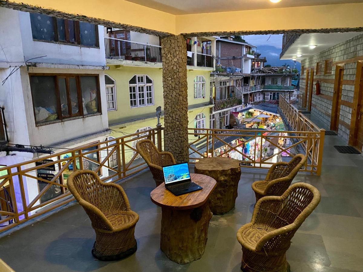 Hotel Valley Of Gods Manāli Extérieur photo