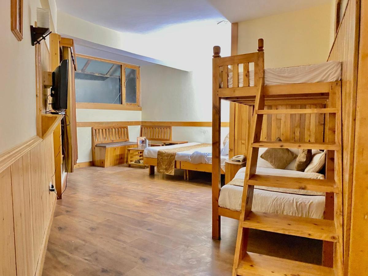 Hotel Valley Of Gods Manāli Extérieur photo