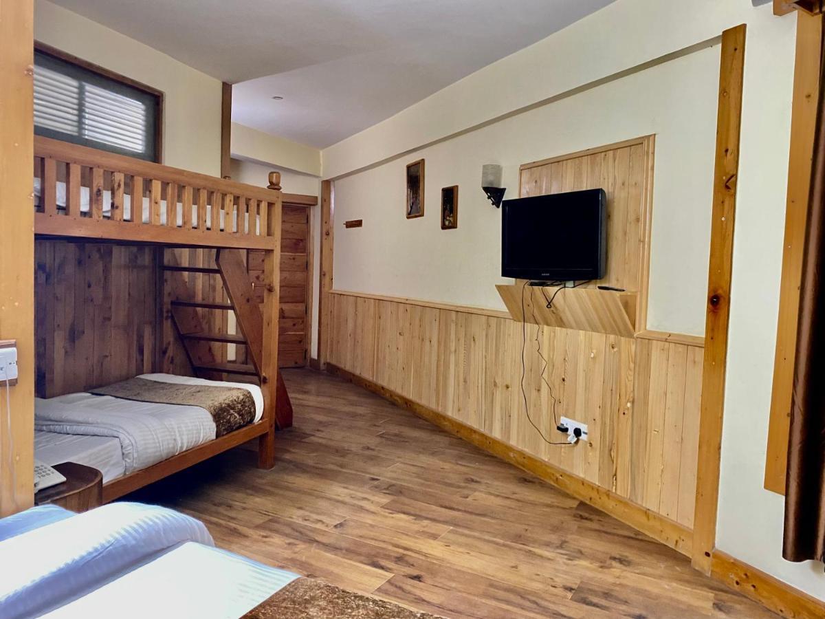 Hotel Valley Of Gods Manāli Extérieur photo
