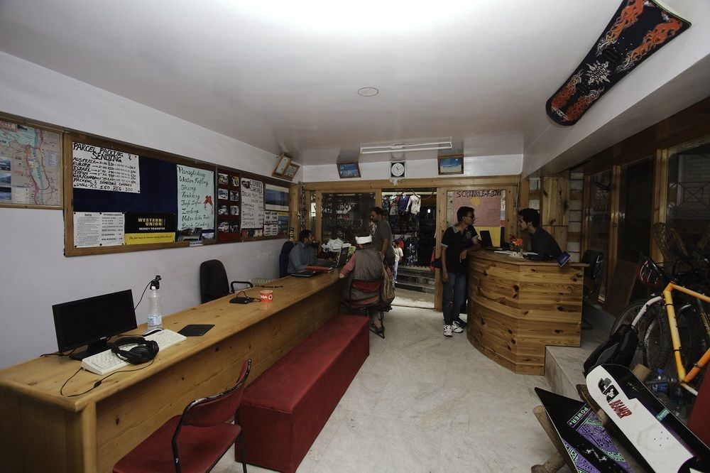 Hotel Valley Of Gods Manāli Extérieur photo