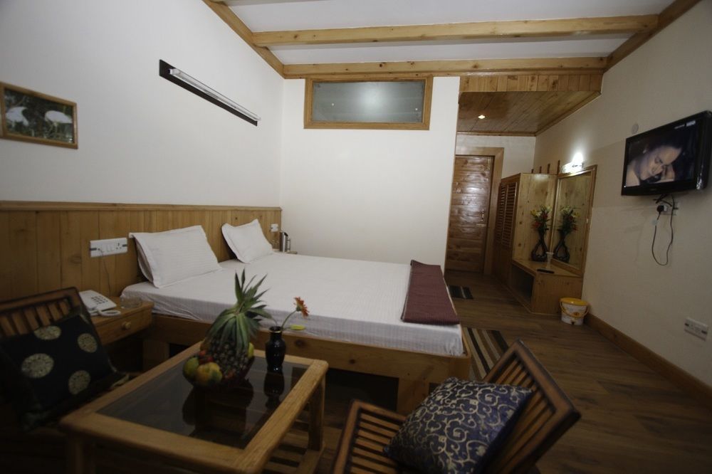 Hotel Valley Of Gods Manāli Extérieur photo
